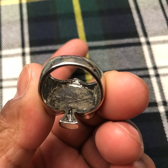 Men’s ring size 9